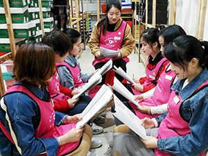 提倡优质服务理念，营造放心消费氛围 ——衣博汇云梦店启动3.15国际消费者权益日主题活动
