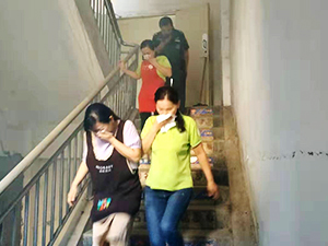 守护军运会   消防在行动 ——衣博汇浠水店组织开展消防安全宣传活动